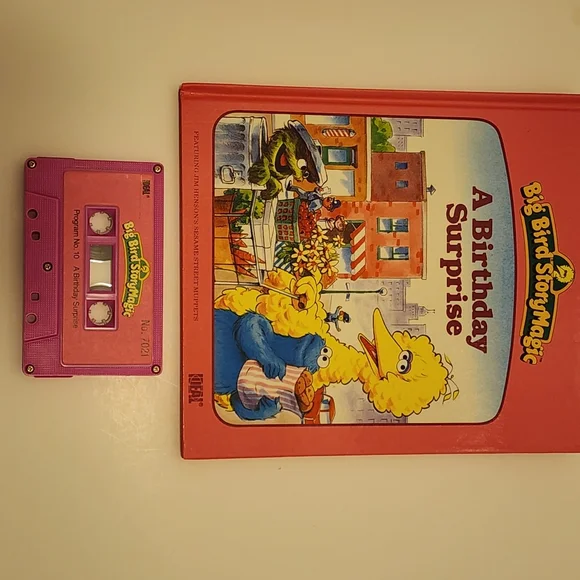 1986 Ideal Big Bird StoryMagic  Storybook & Cassette Tape - A Birthday Surprise - Picture 12 of 16